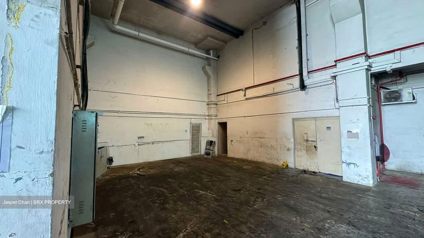 Shb Industrial Building (D16), Factory #583855001